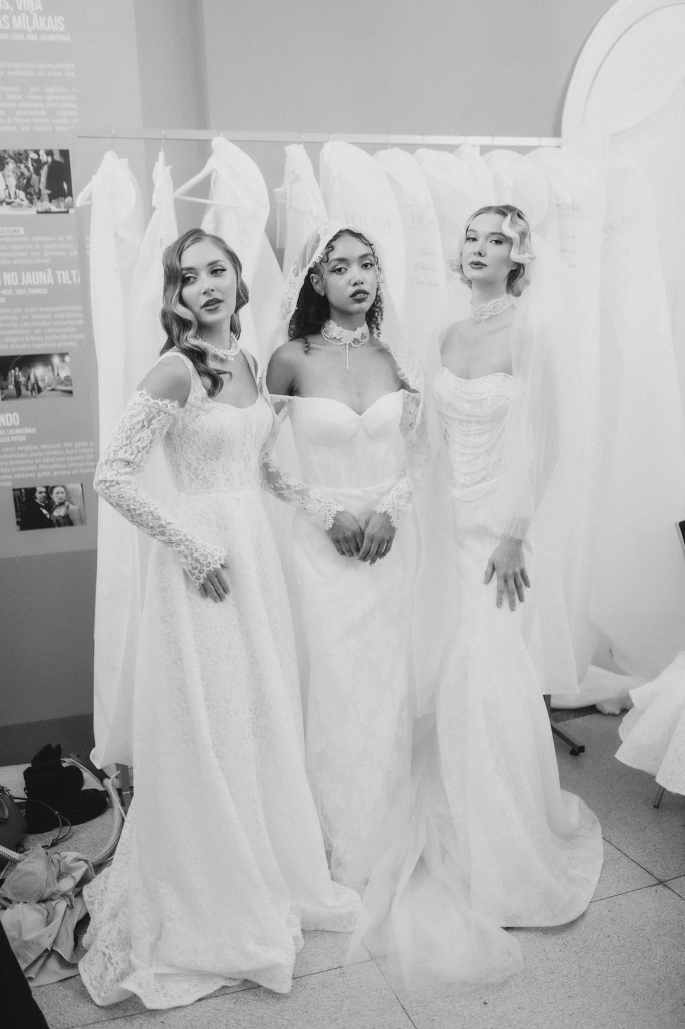 {{ images.dLWMrhHUcm.alt }}